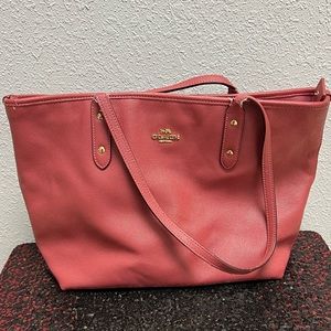 Pink coach tote bag